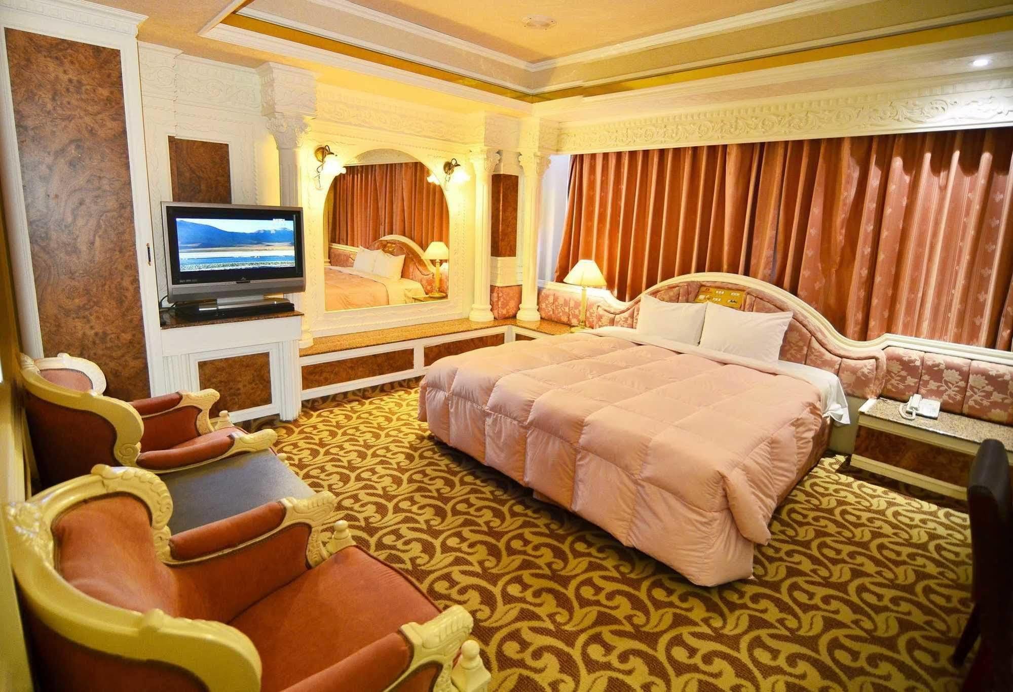 Finders Hotel Hualien Station Zewnętrze zdjęcie